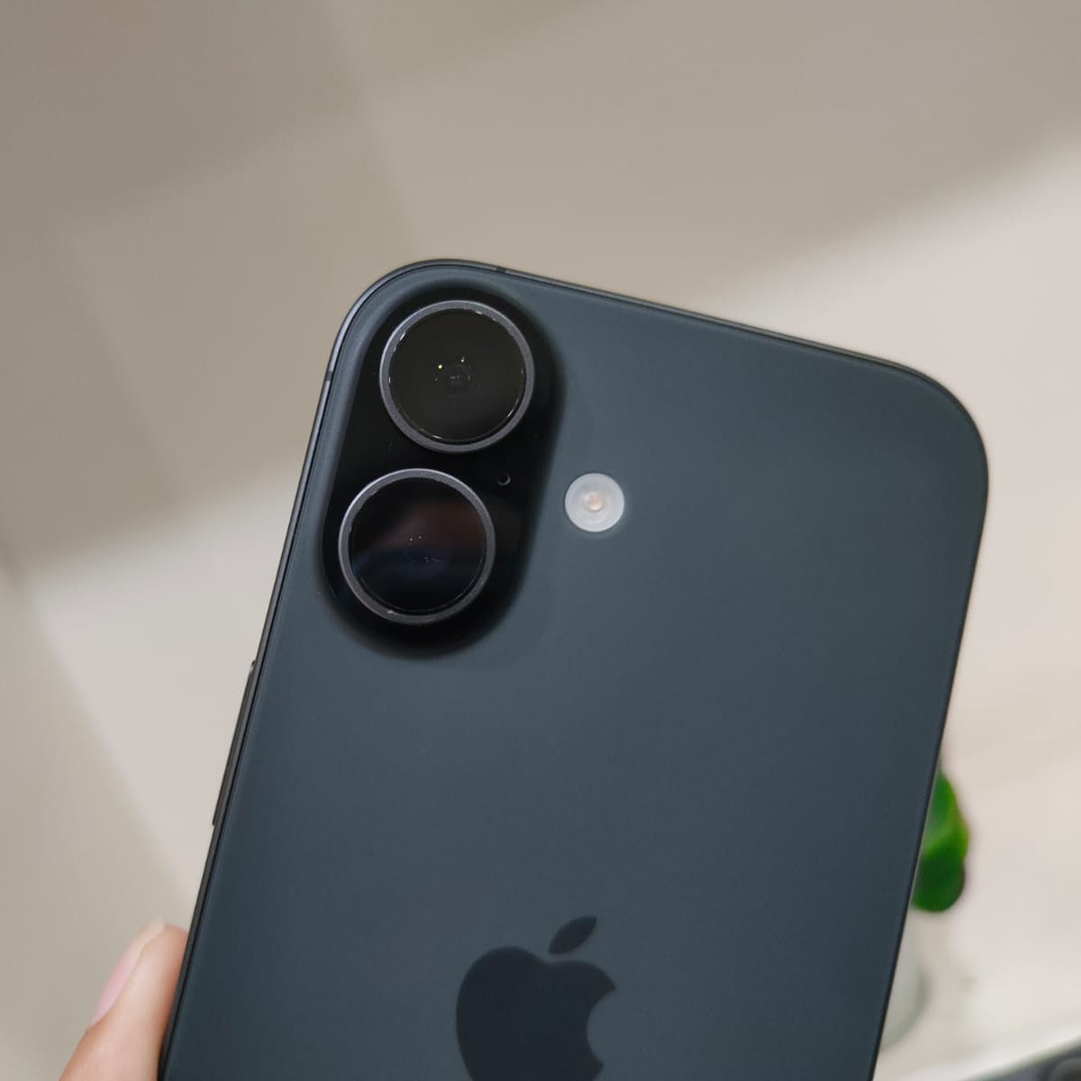 iPhone 17 256gb Black (Second Hand)