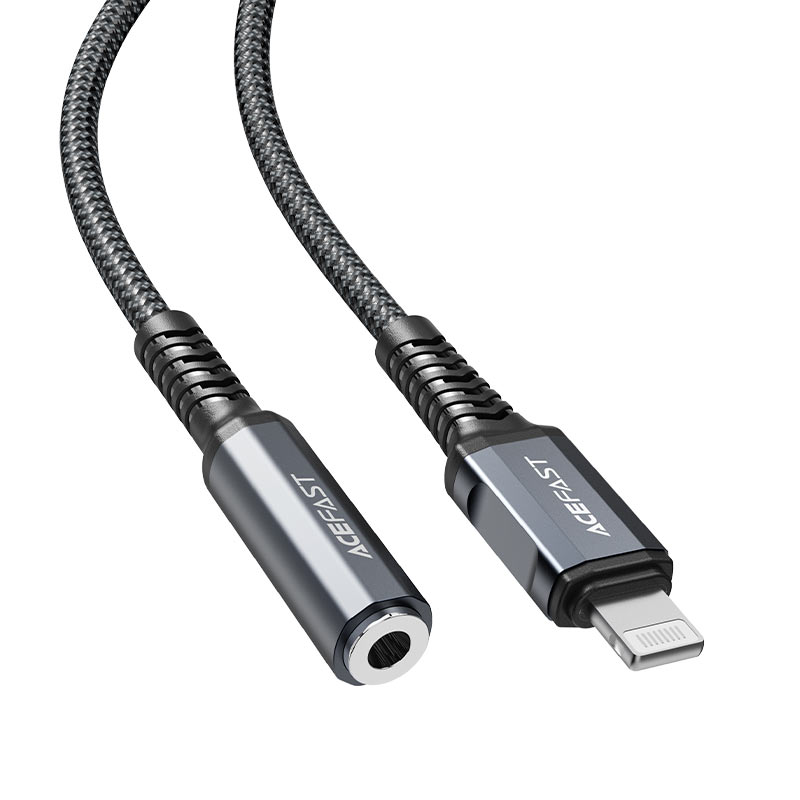 Acefast C1-05 lightning to 3.5mm aluminum alloy jack adapter  (0.18M)