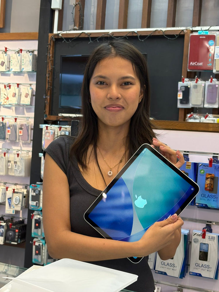 Happy JV Shop n Shop customer