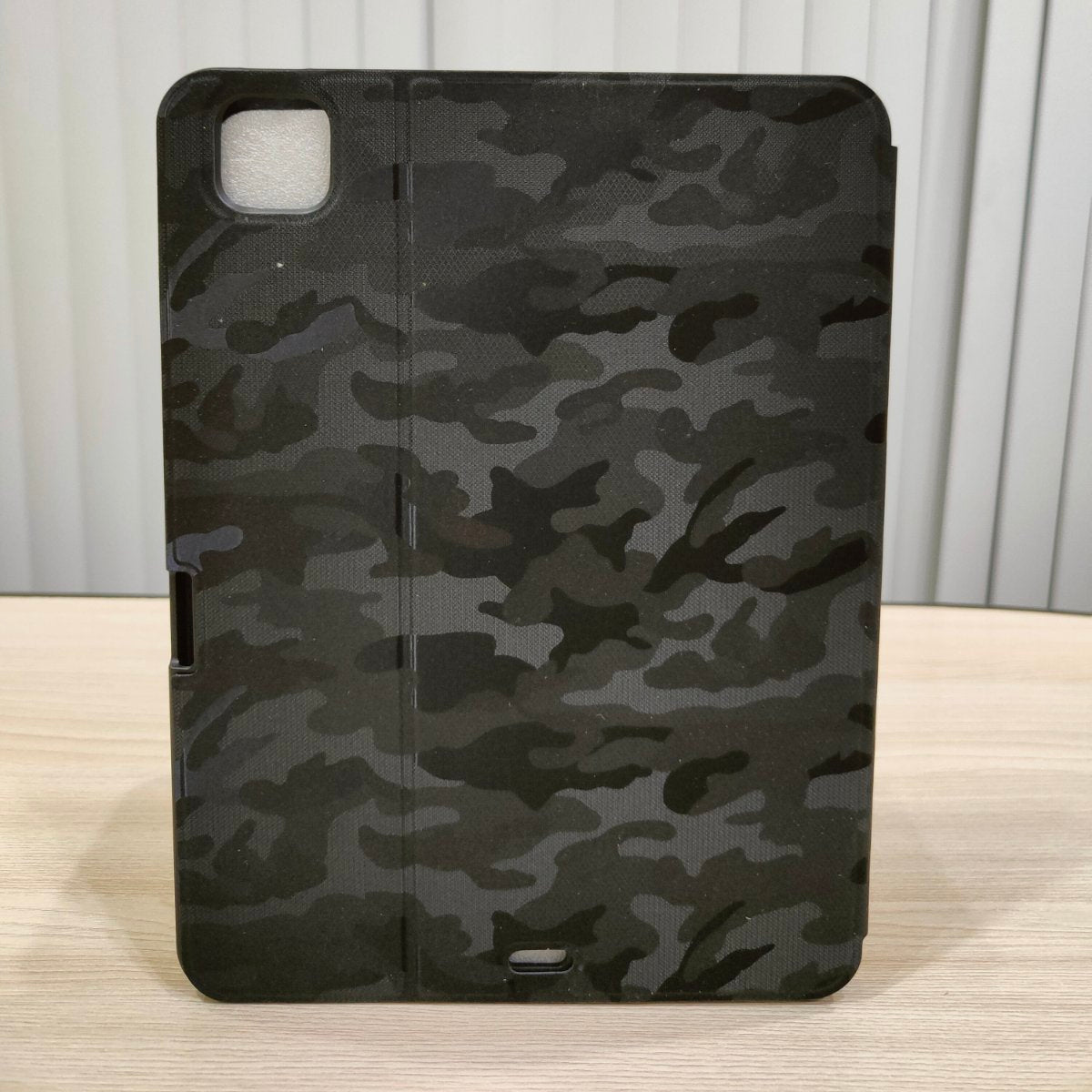 X-LEVEL WAR WOLF CASE FOP IPAD PRO 11INCH (M4) BLACK